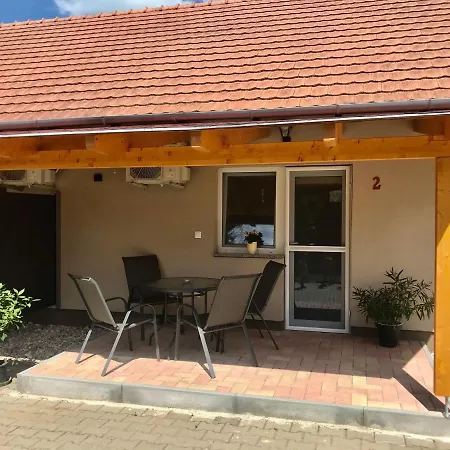 Guest house Lena Vendeghaz Balatonbereny